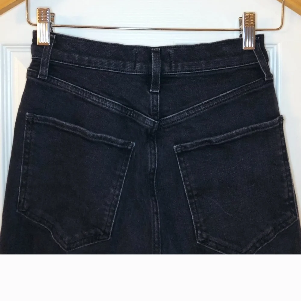 Classic Black Women's Jeans - Picture 3 of 9